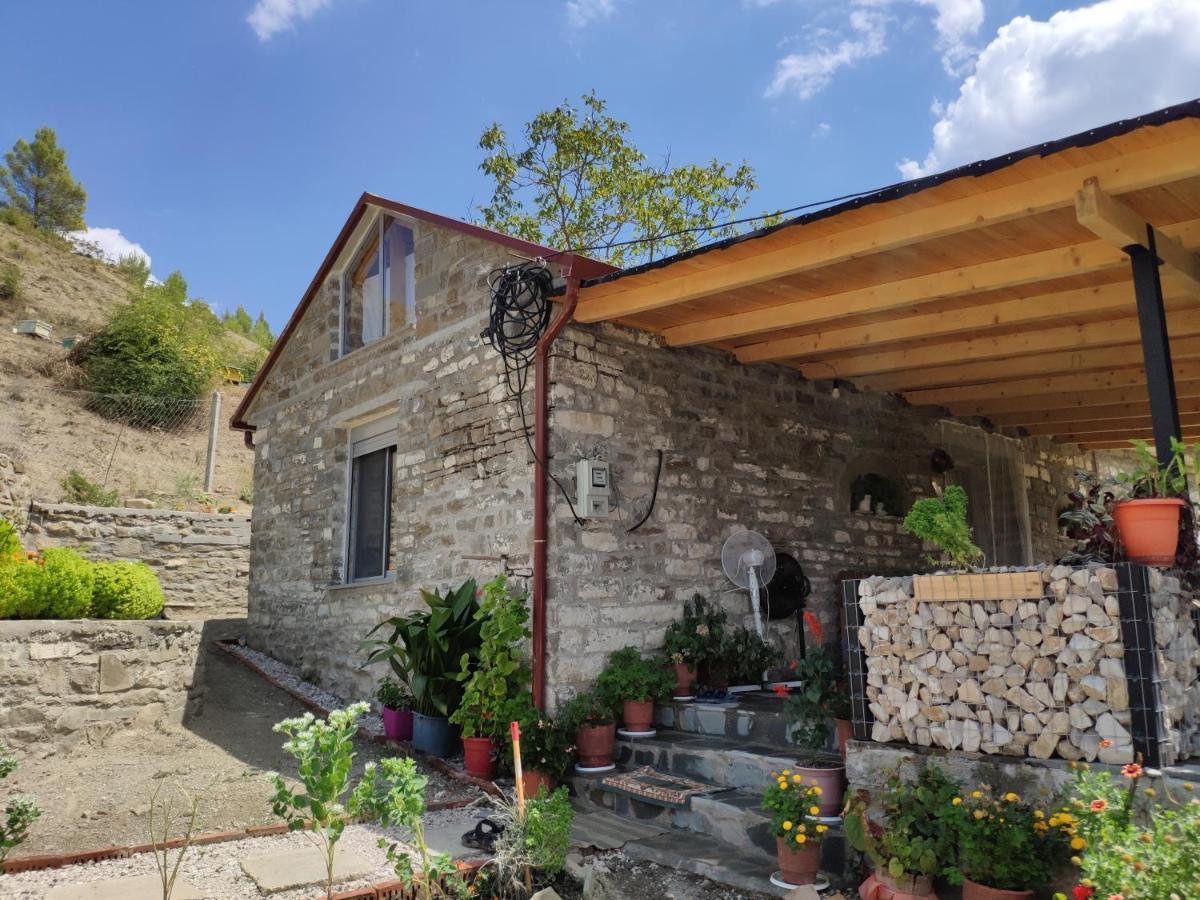 Dom wakacyjny Stone House *