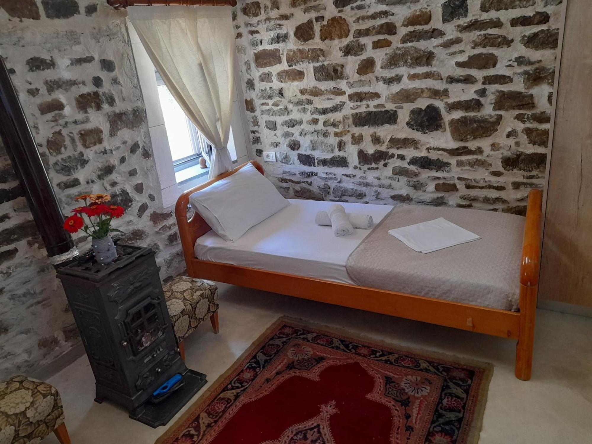Stone House Dom wakacyjny Kelcyre